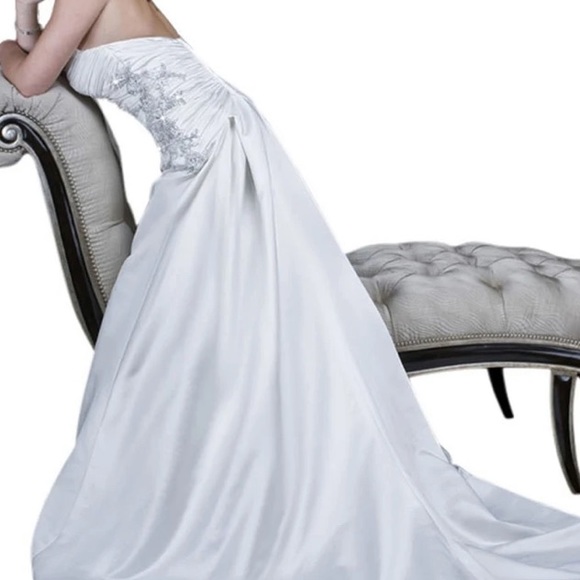 Impression Bridal Style 2985 Size 10 NWT - Picture 10 of 11